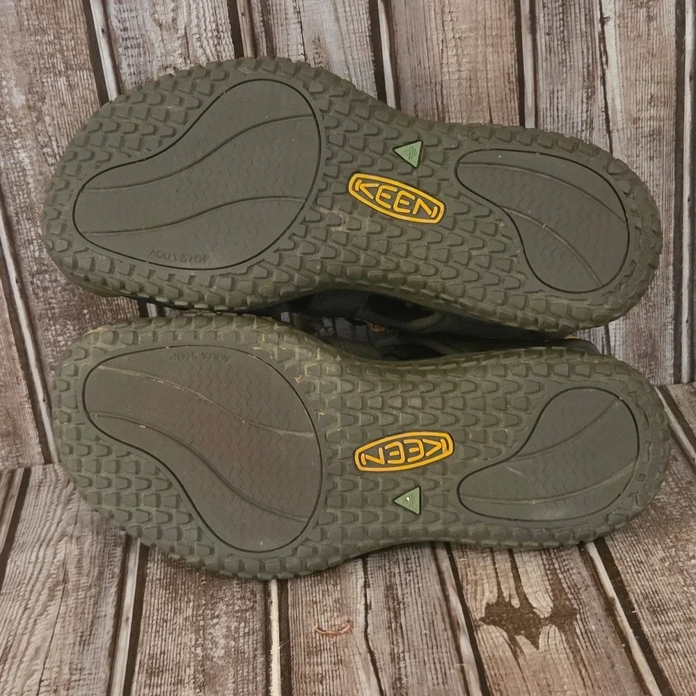 Sz 9 Mens Keen SOLR Black Grey Hiking Rafting Water Sport Sandals VGUC